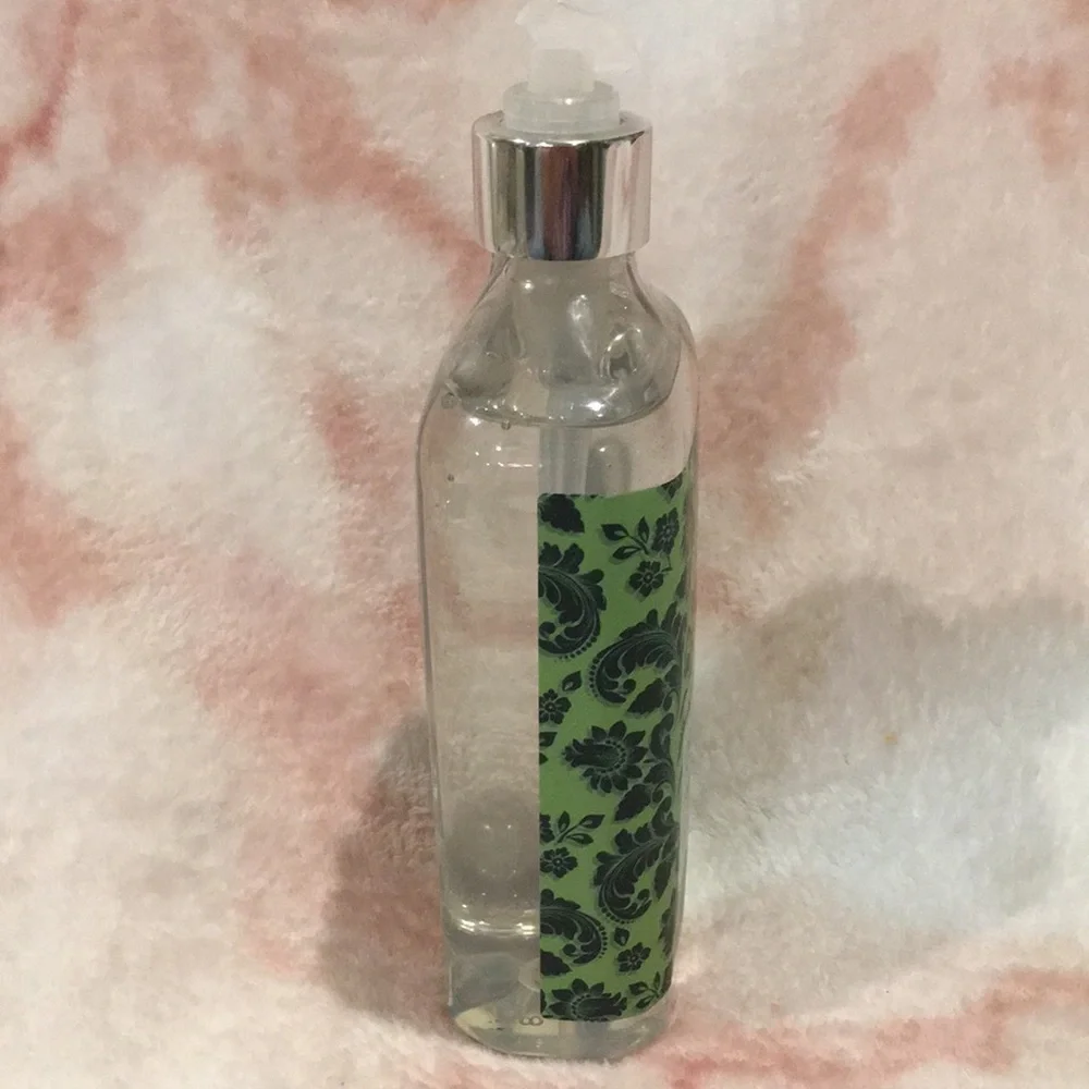 WildGreenCoconut Lime Scented Soothing Hand Soap with Coconut Oil large 17oz NWT - Picture 5 of 14